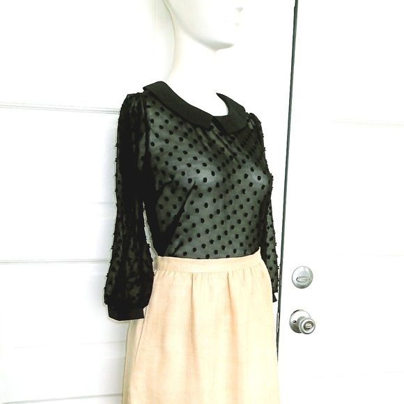 🔴3/$23!🔴Monteau sheer blouse flocked peterpan - Picture 2 of 8